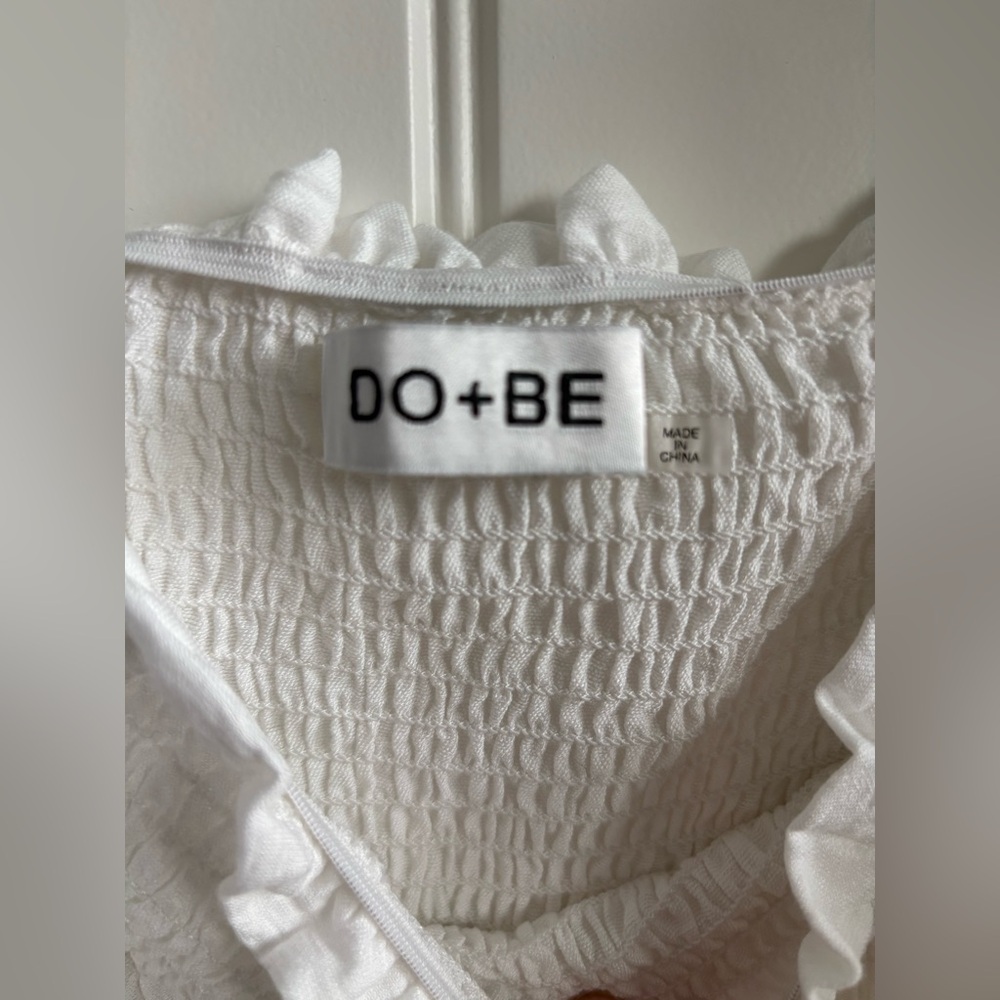 DO+BE White Smocked Puff Sleeve Blouse - Picture 4 of 5